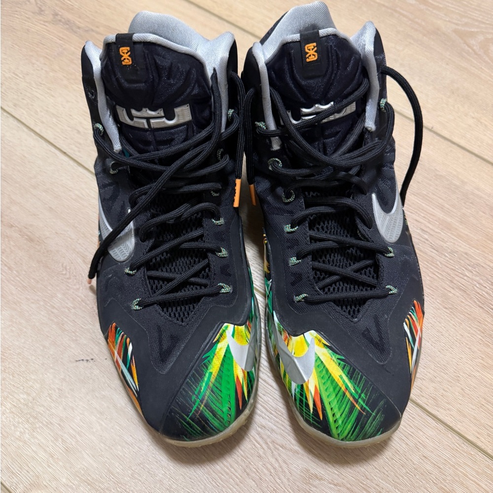 Nike LeBron 11 'Everglades' basketball shoes size 12 - Picture 2 of 7